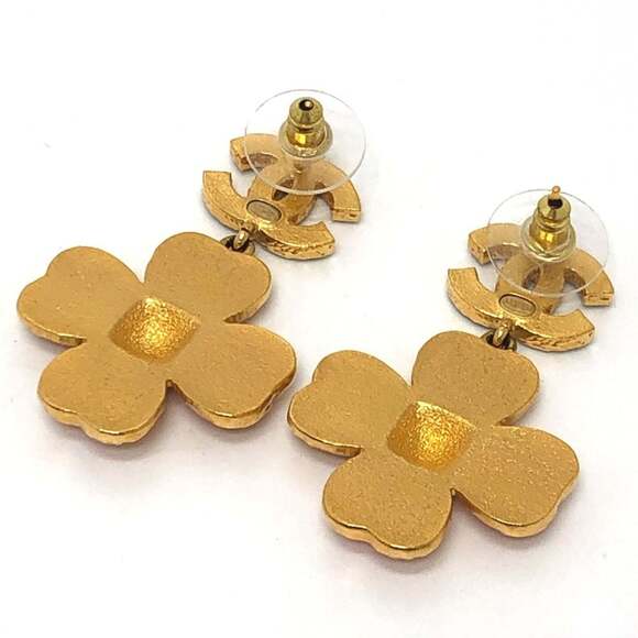 CHANEL Black Logo Earrings - Picture 2 of 13